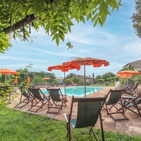 Appartamento 3 Bedroom Awesome In