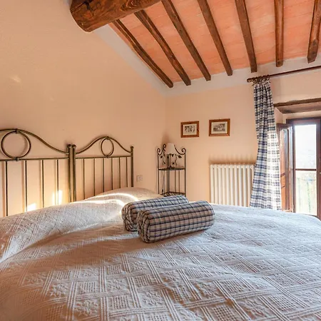 Appartamento 3 Bedroom Awesome In *