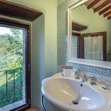 3 Bedroom Awesome In Appartamento
