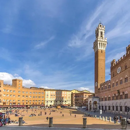3 Bedroom Awesome In Casole dʼElsa